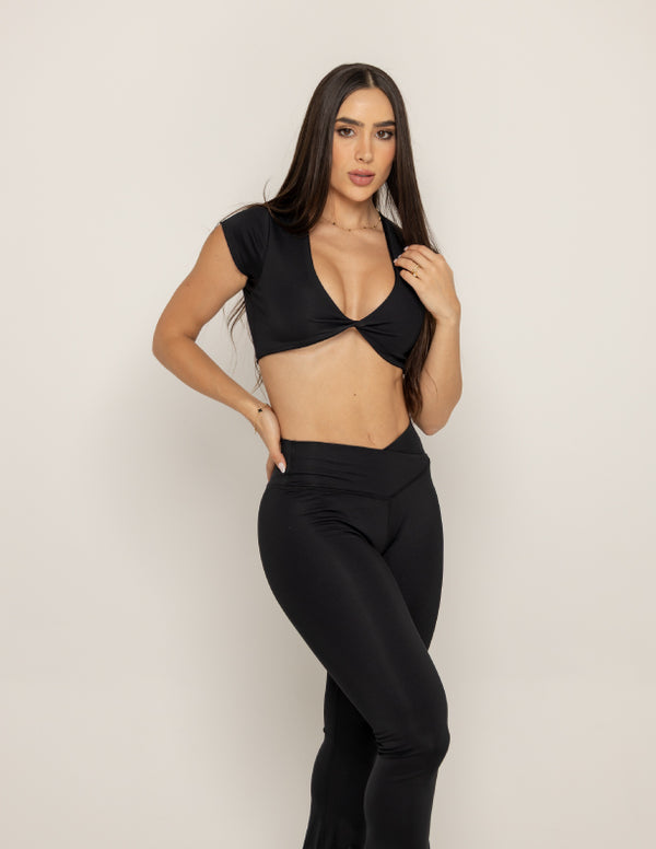 CROP TOP - BLACK